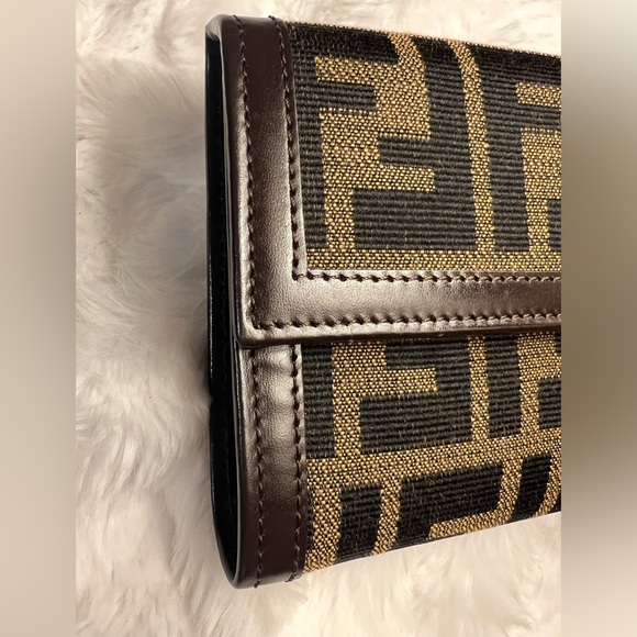 Authentic FENDI trifold wallet (like NEW) - Picture 2 of 13